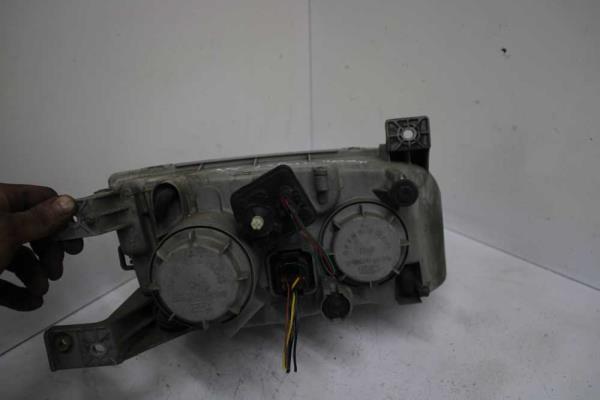 PHARE GAUCHE HYUNDAI TRAJET - Vue 2